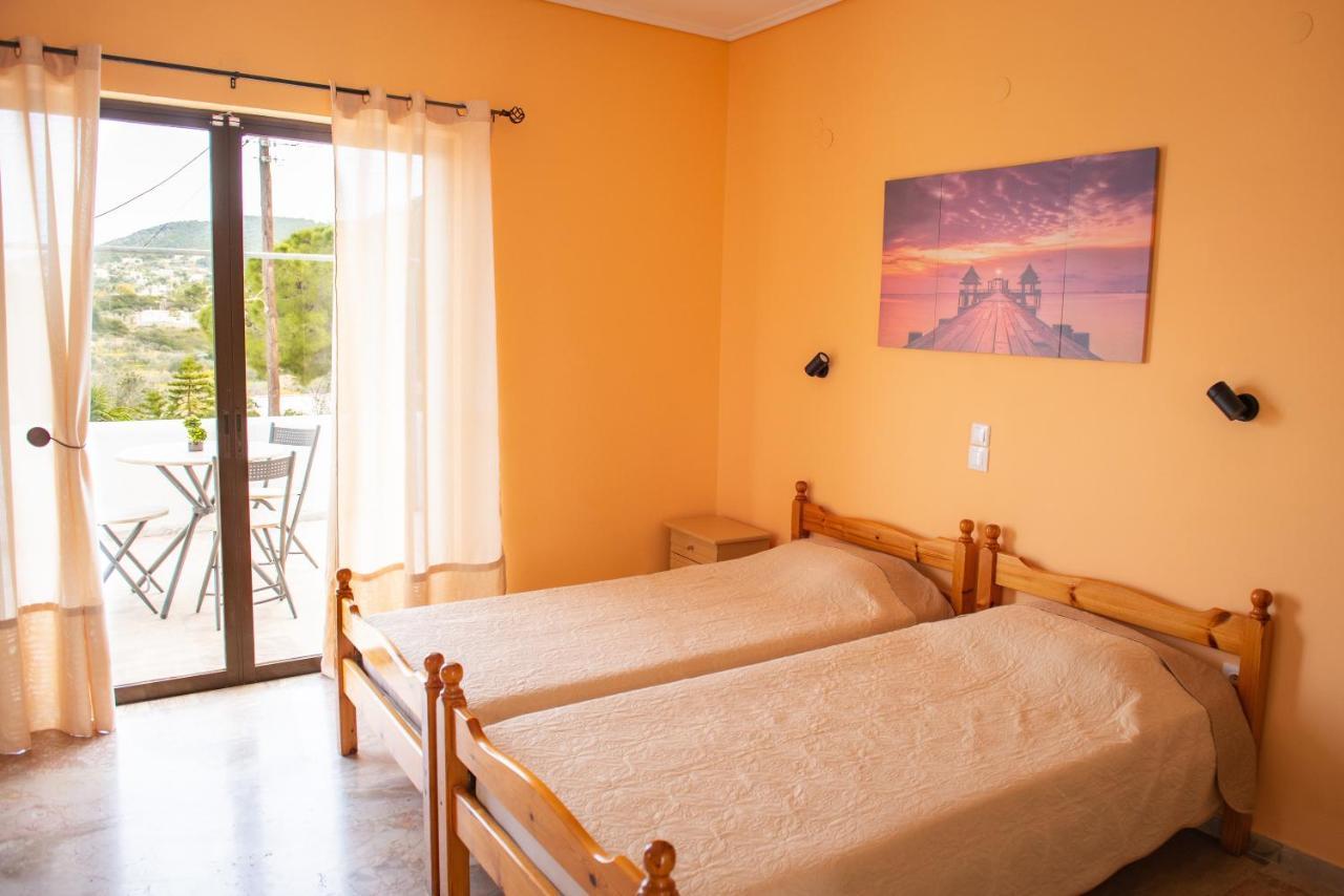 Aristotelis Apartments Vathí Esterno foto