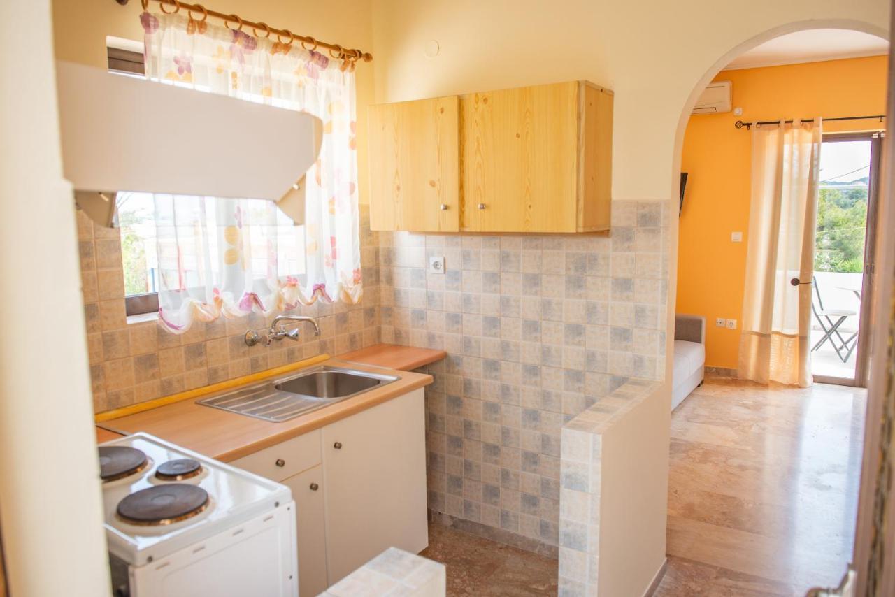 Aristotelis Apartments Vathí Esterno foto