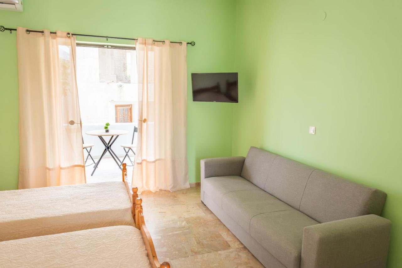Aristotelis Apartments Vathí Esterno foto