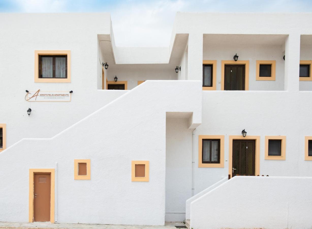 Aristotelis Apartments Vathí Esterno foto
